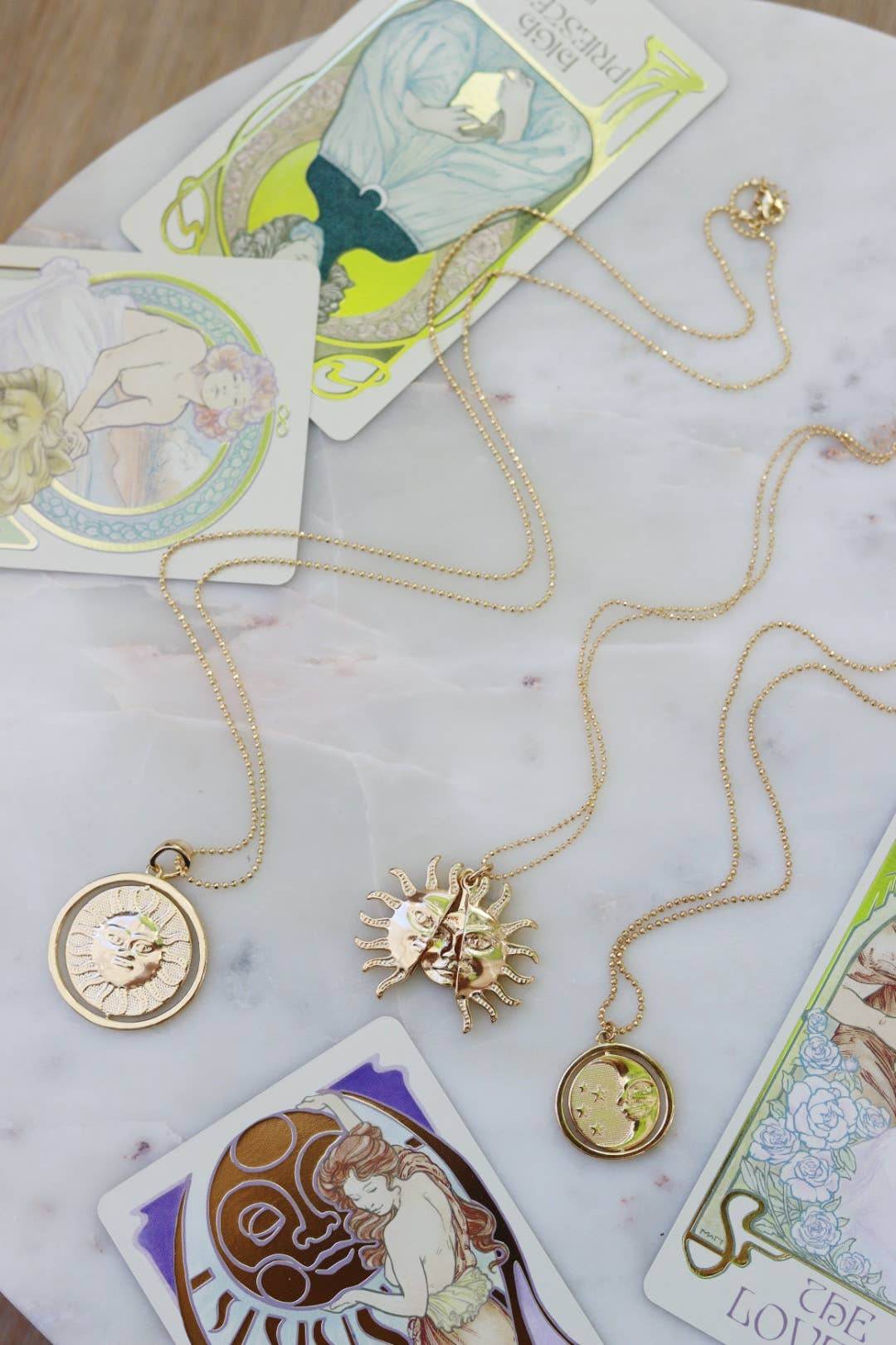 Rotating Sun And Moon Pendant Necklace Gold Zodiac Charm - SAUVAGE ZSA™