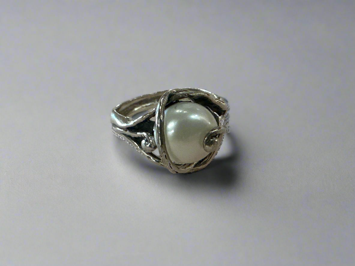 Handcrafted Pearl and Sterling Silver Ring