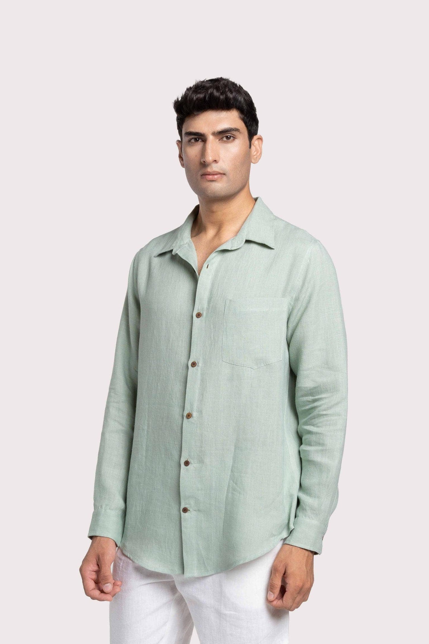 Linen Buttondown Shirt
