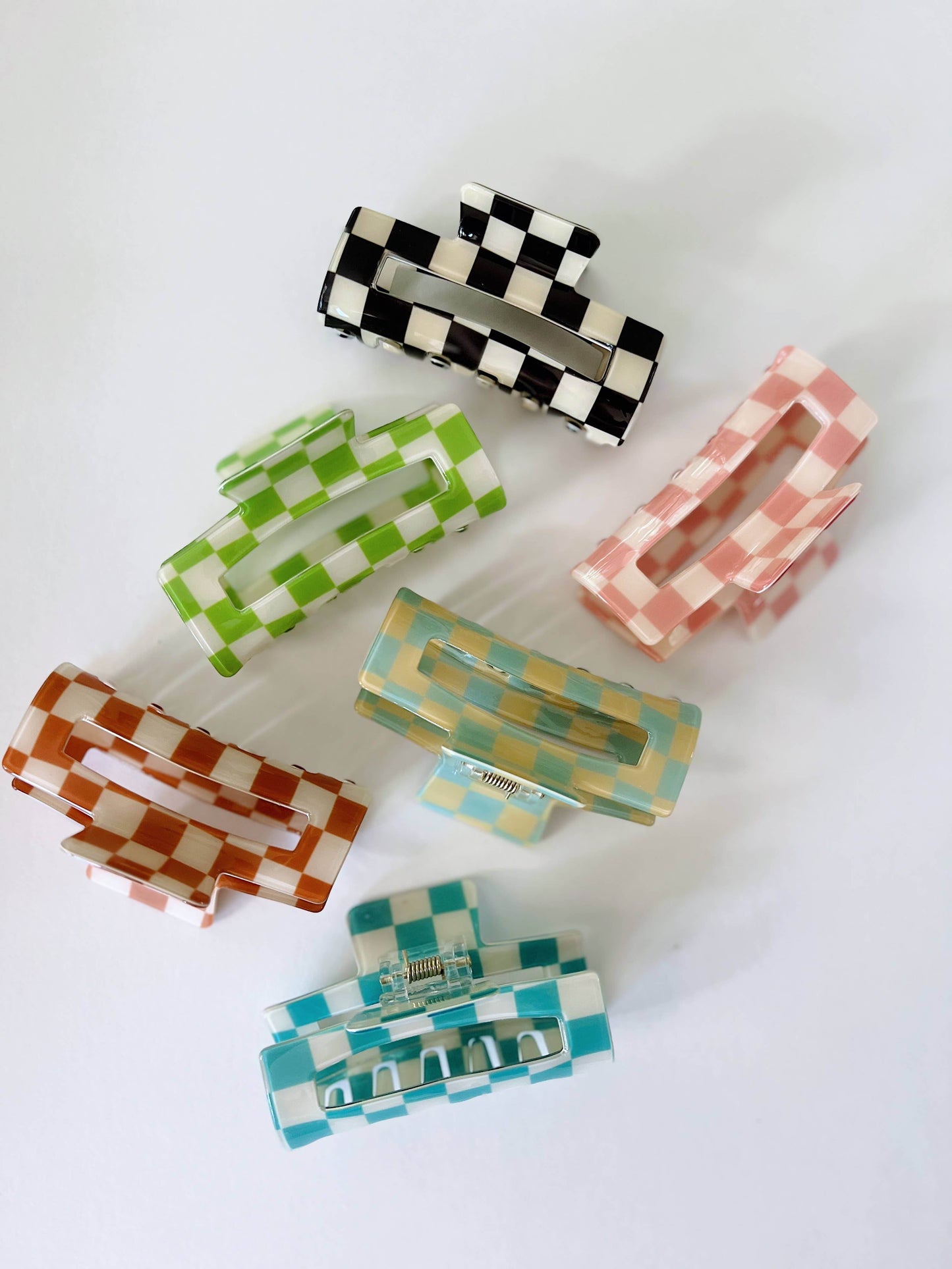 Checkered Print Hair Claw - SAUVAGE ZSA™