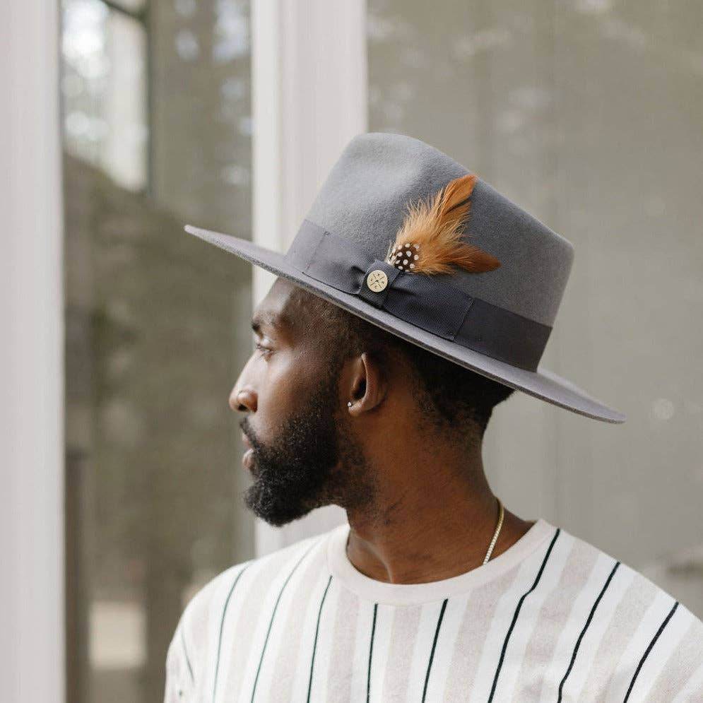 Feather – Camel - SAUVAGE ZSA™