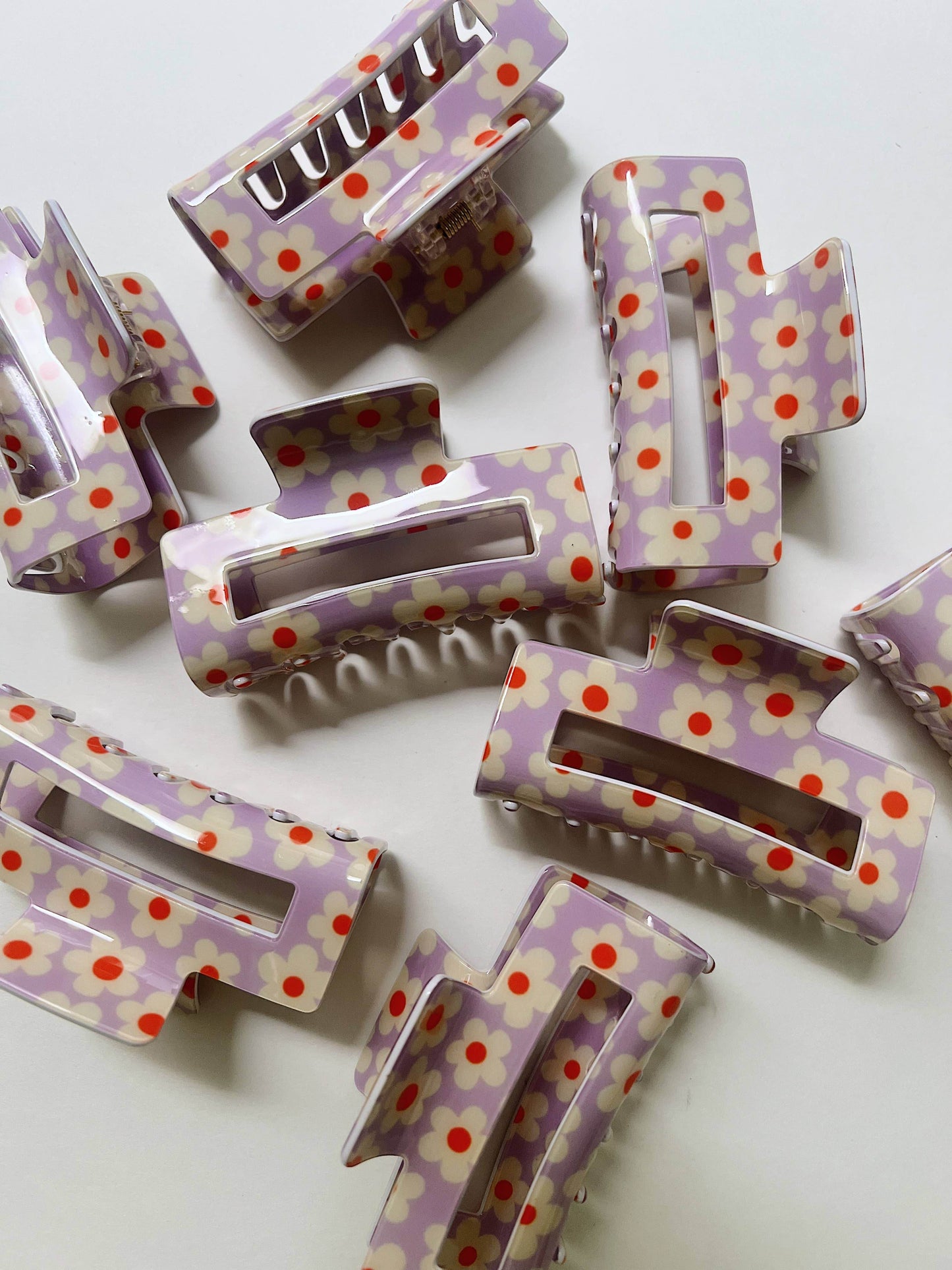 Lavender Daisy Hair Claw - SAUVAGE ZSA™