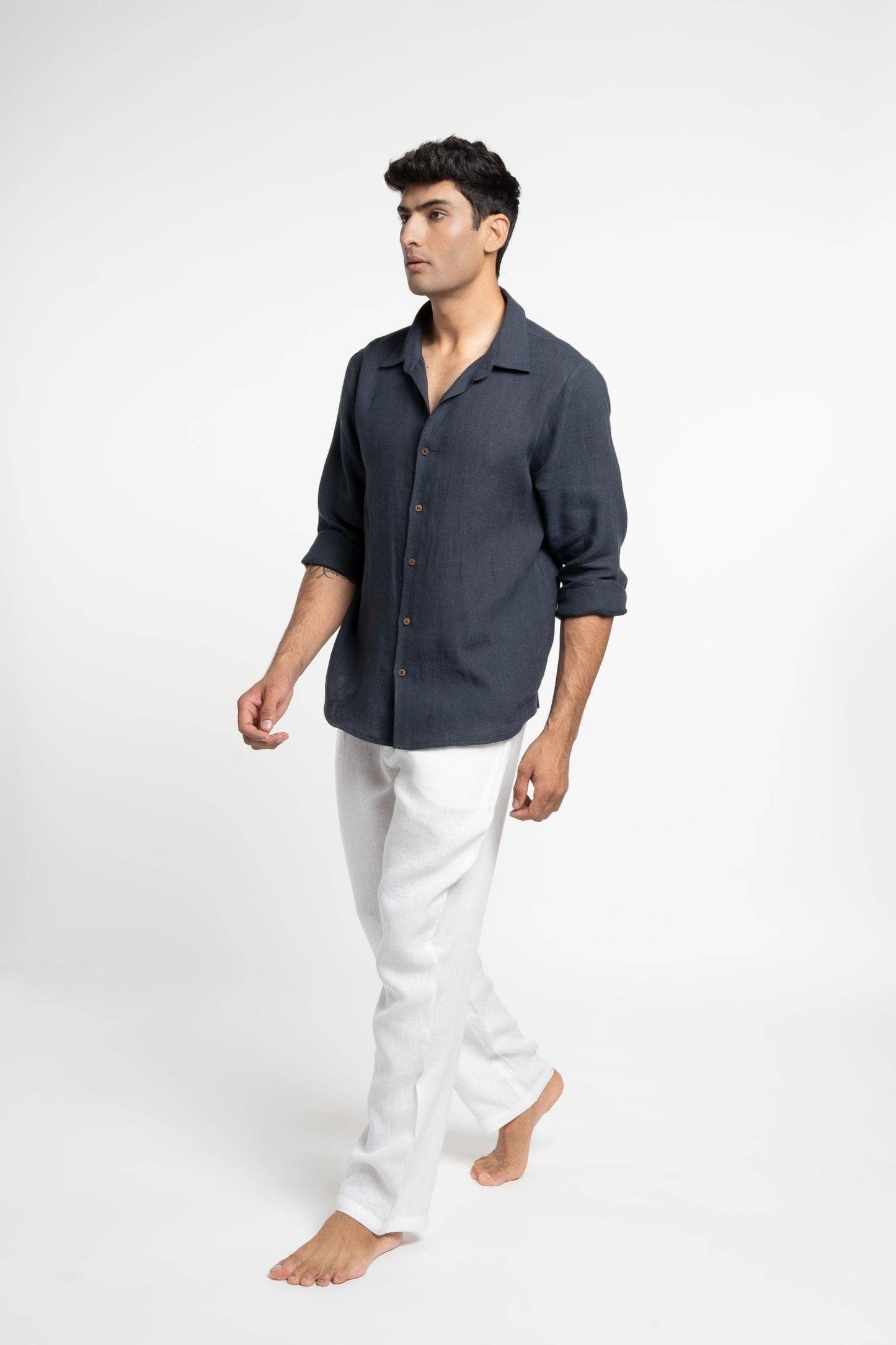 Linen Buttondown Shirt