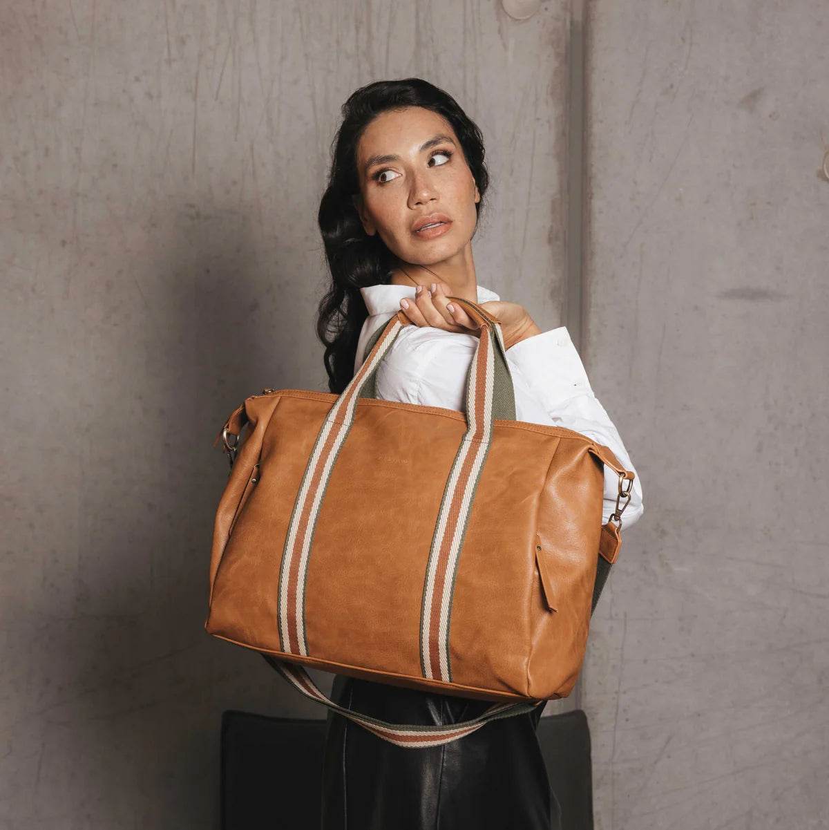 Vegan Leather Overnight Bag - SAUVAGE ZSA™