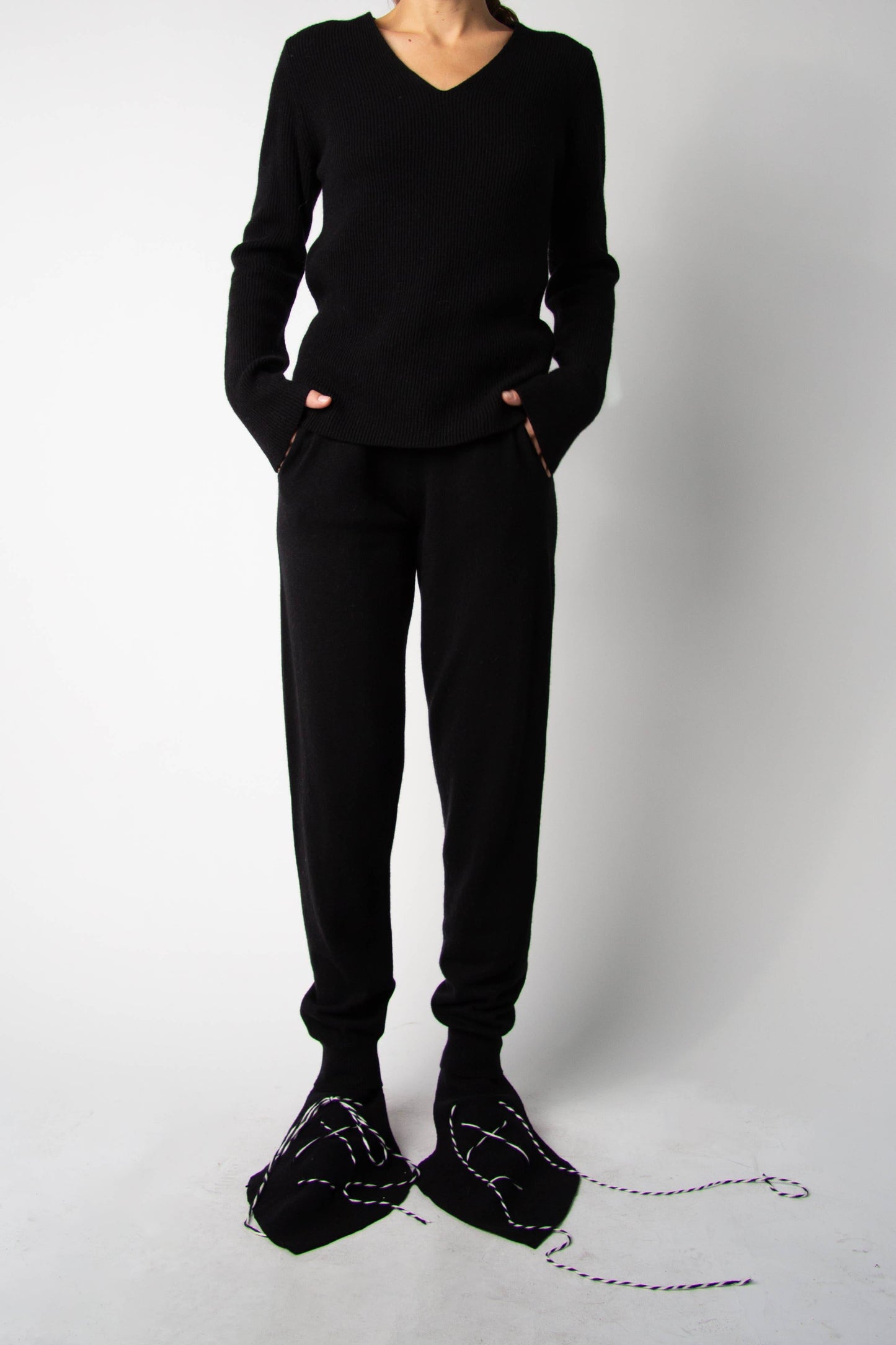 Cashmere Mix Yoga Pants (3D-Knit) - SAUVAGE ZSA™