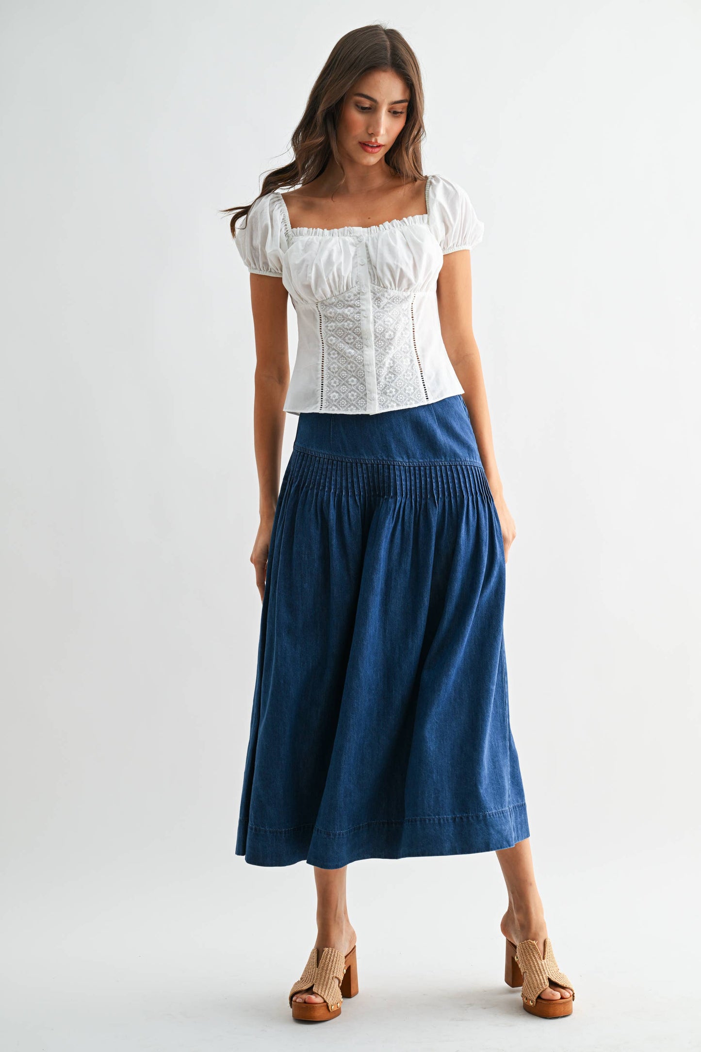 Embroidered Puff Sleeve Blouse