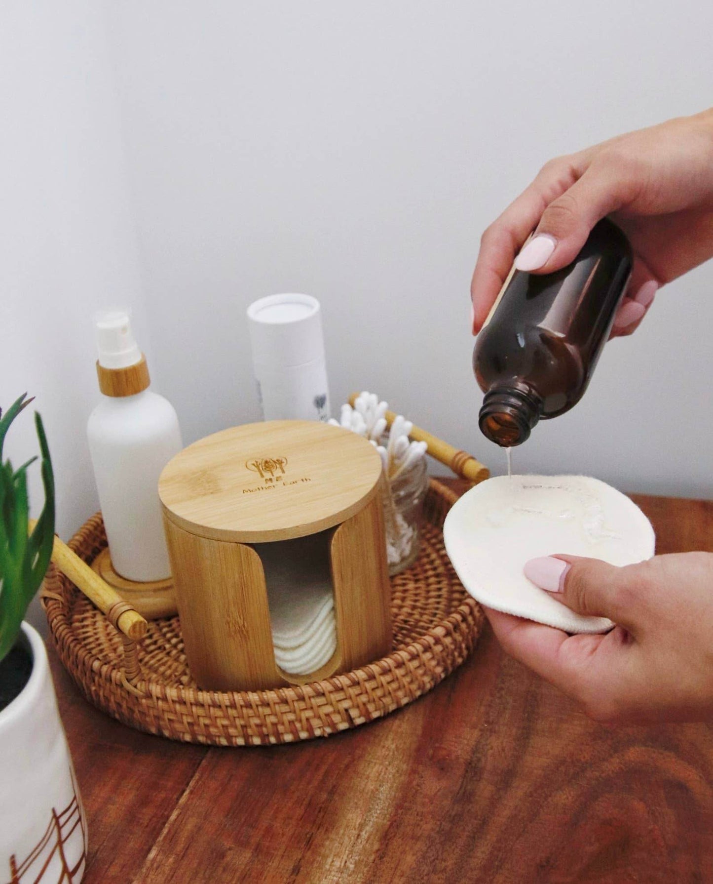 Bamboo Storage Box + Hemp Cotton Rounds | Zero Waste Beauty - SAUVAGE ZSA™