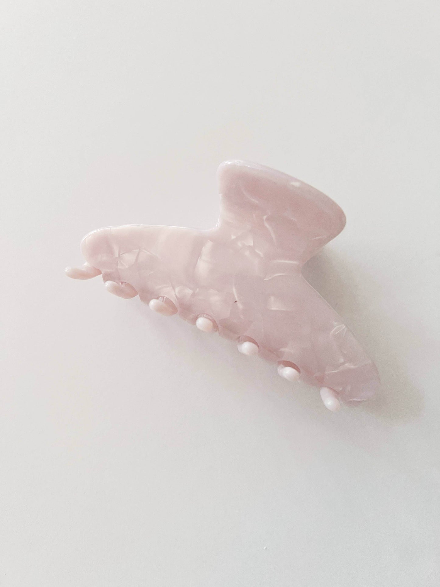 Romantic Lucite Hair Claw - SAUVAGE ZSA™