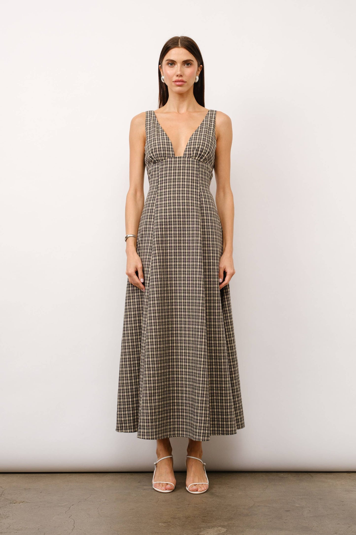 Augustine Sleeveless V-neck Godet Skirt Plaid Maxi Dress