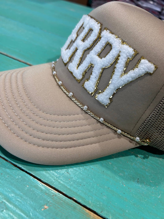 Dainty Pearl Trucker Hat Chain
