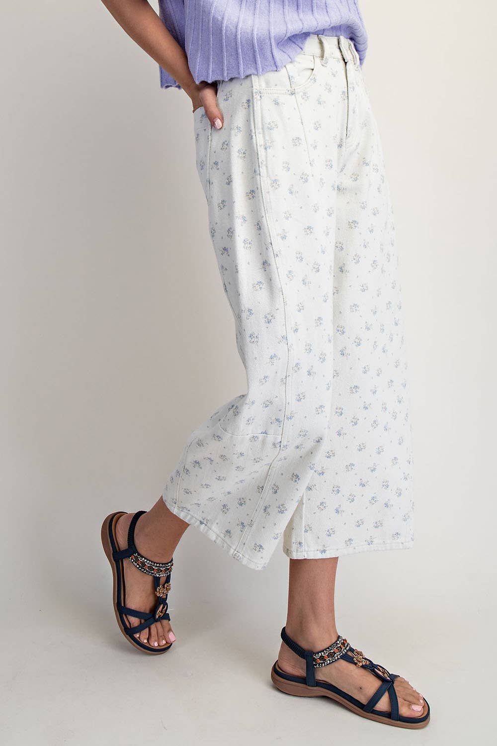 FLORAL PRINT BARREL PANTS