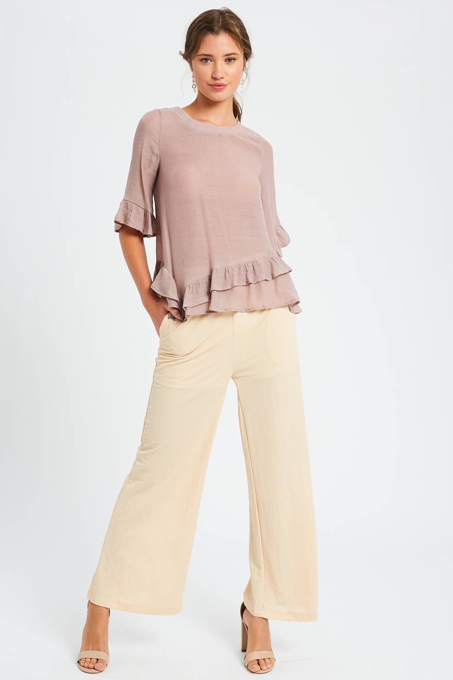 3/4 Sleeve Ruffle Hem Feminine Blouse