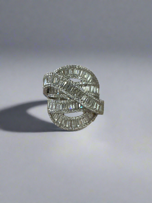 Stunning Baguette Crystal Worked Sterling Silver Ring Size 9