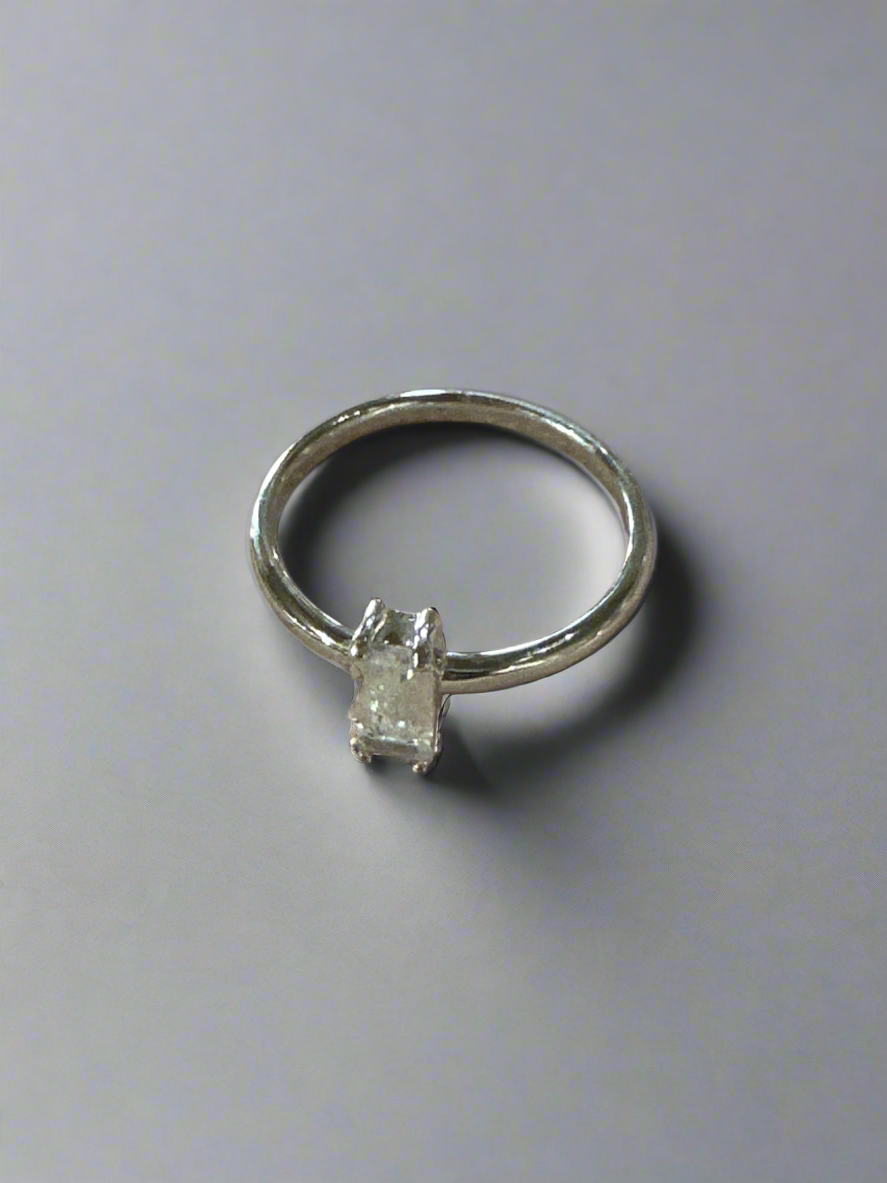 .925 Sterling Silver Crystal Ring Size 8