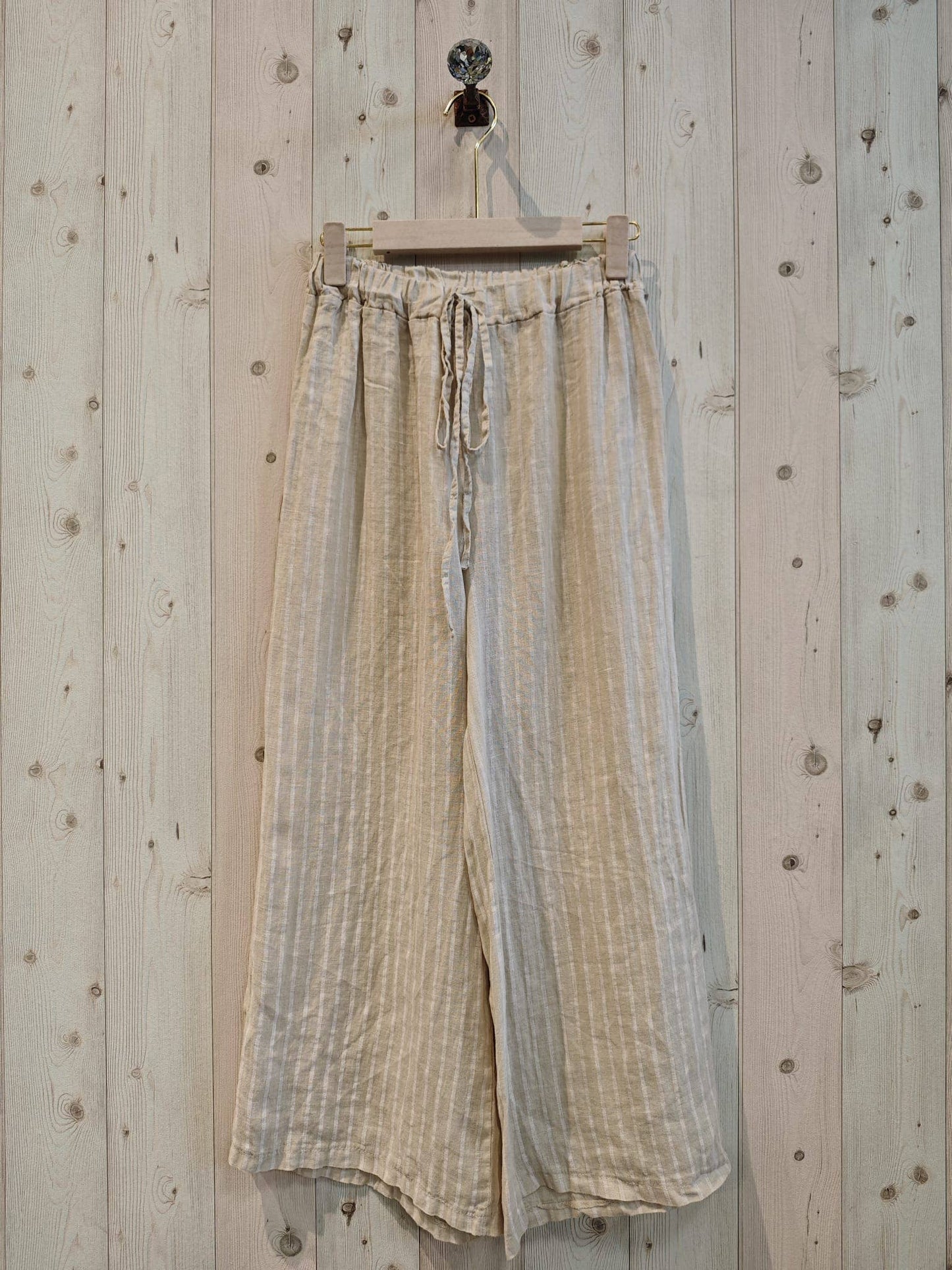 100% Italian Linen Striped Capri Trouser