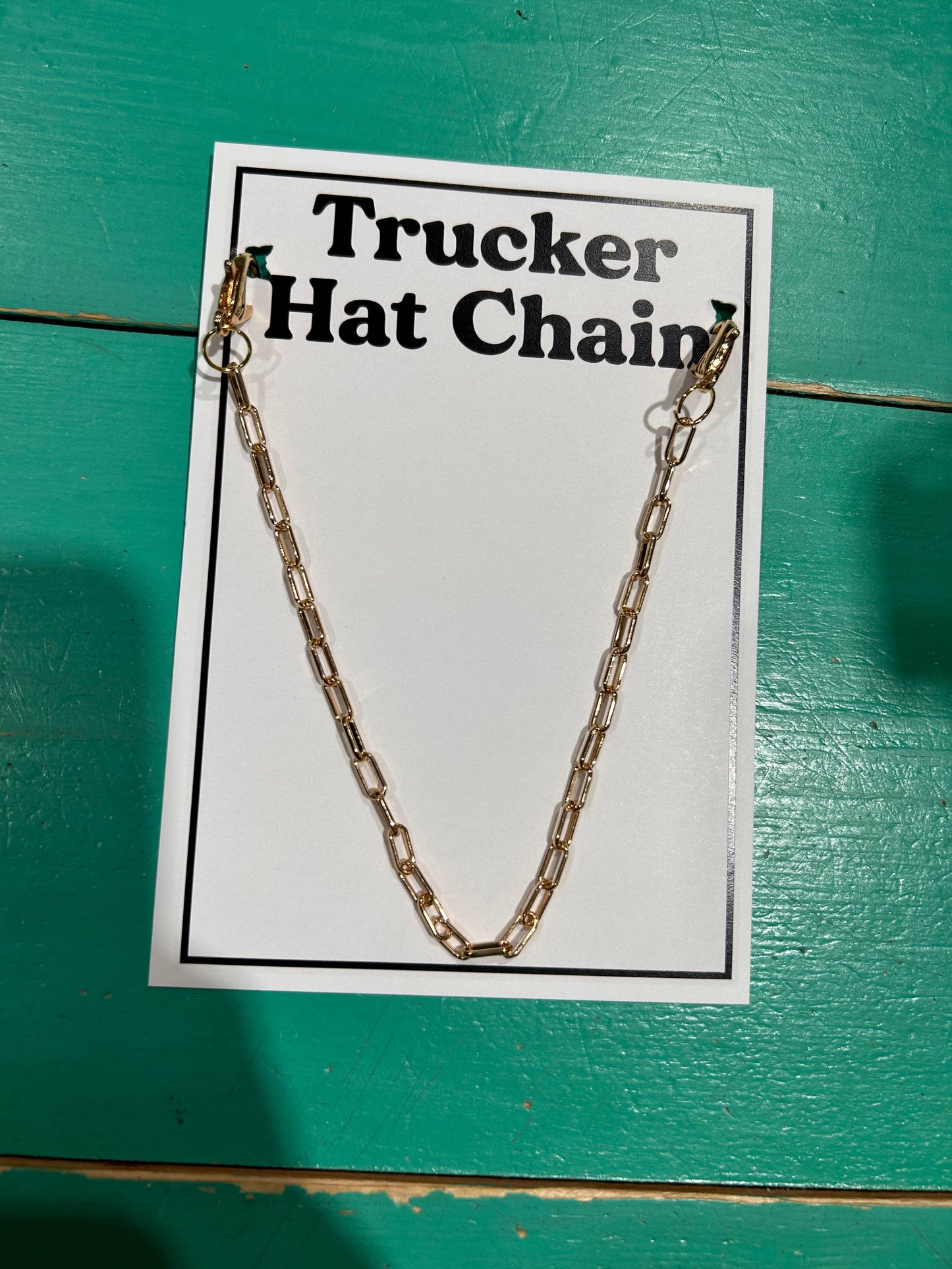 Small Paperclip Trucker Hat Chain