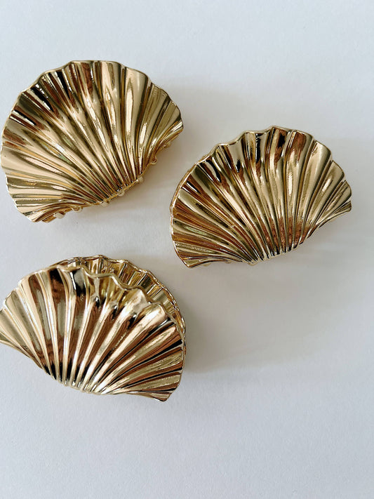 Gold Seashell Hair Claw