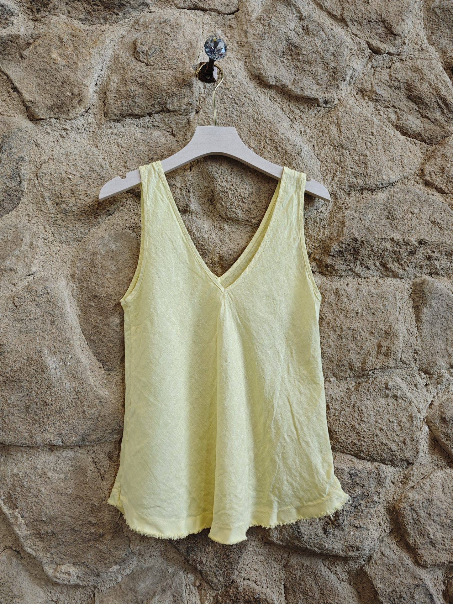 Italian Linen Sleeveless Blouse