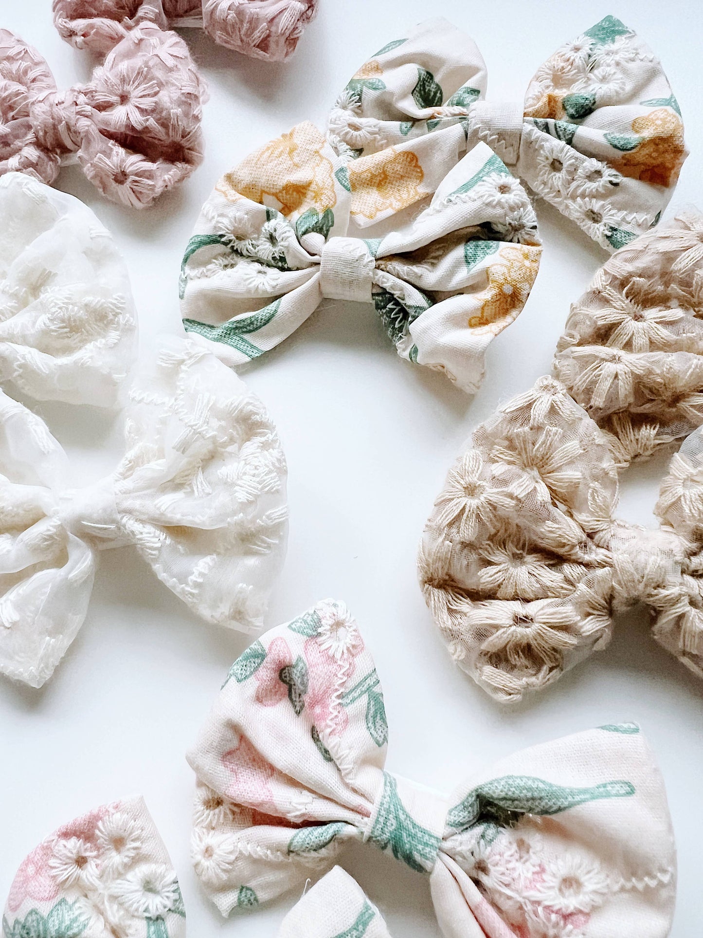 Cutie Bow Clips