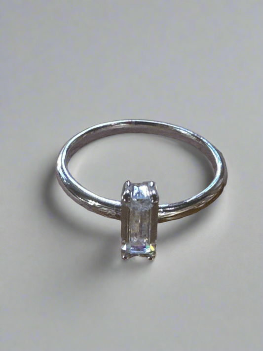 .925 Sterling Silver Crystal Ring Size 8