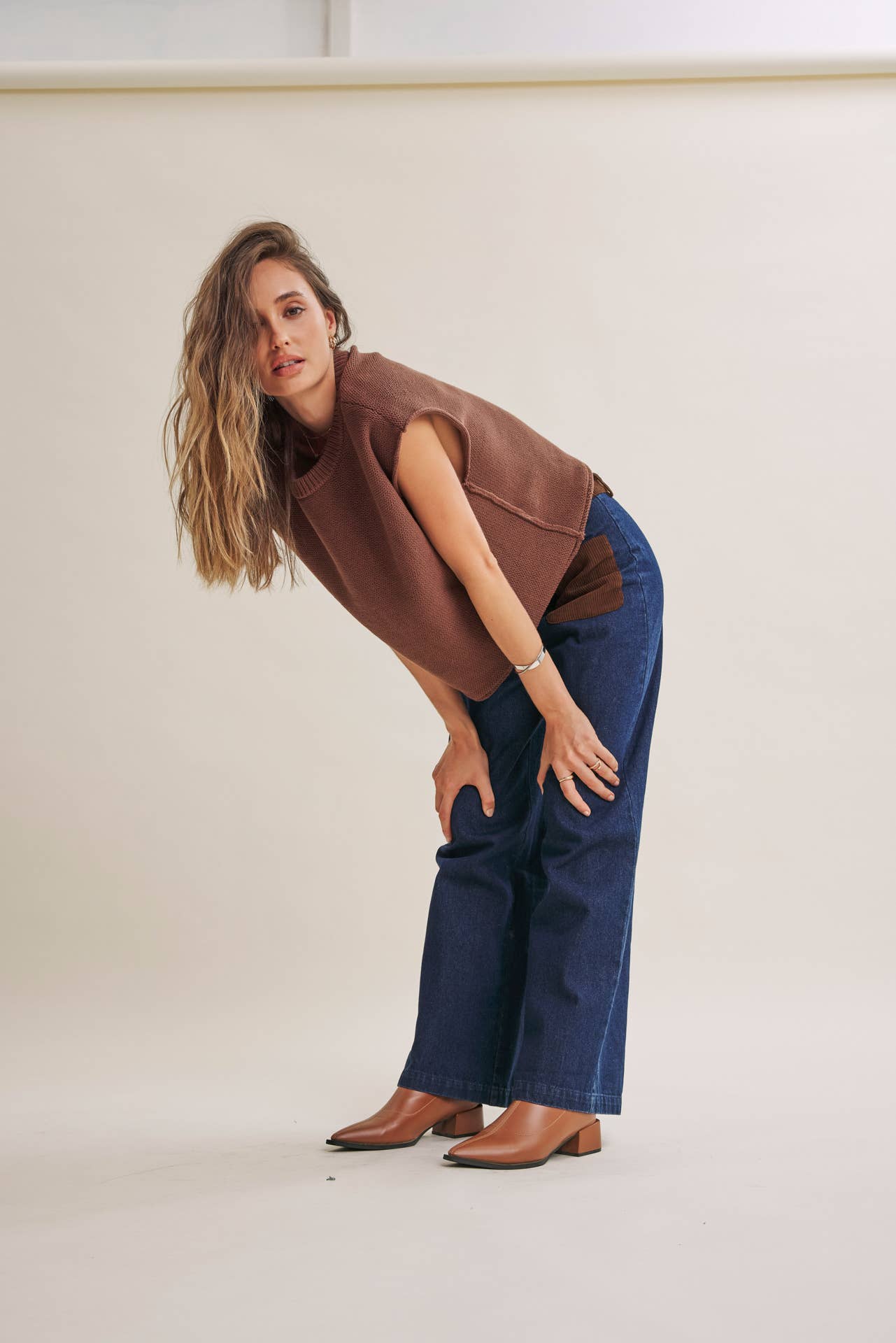 EVERYDAY EDIT RELAXED COTTON SWEATER VEST WITH EXPOSED SEAMS