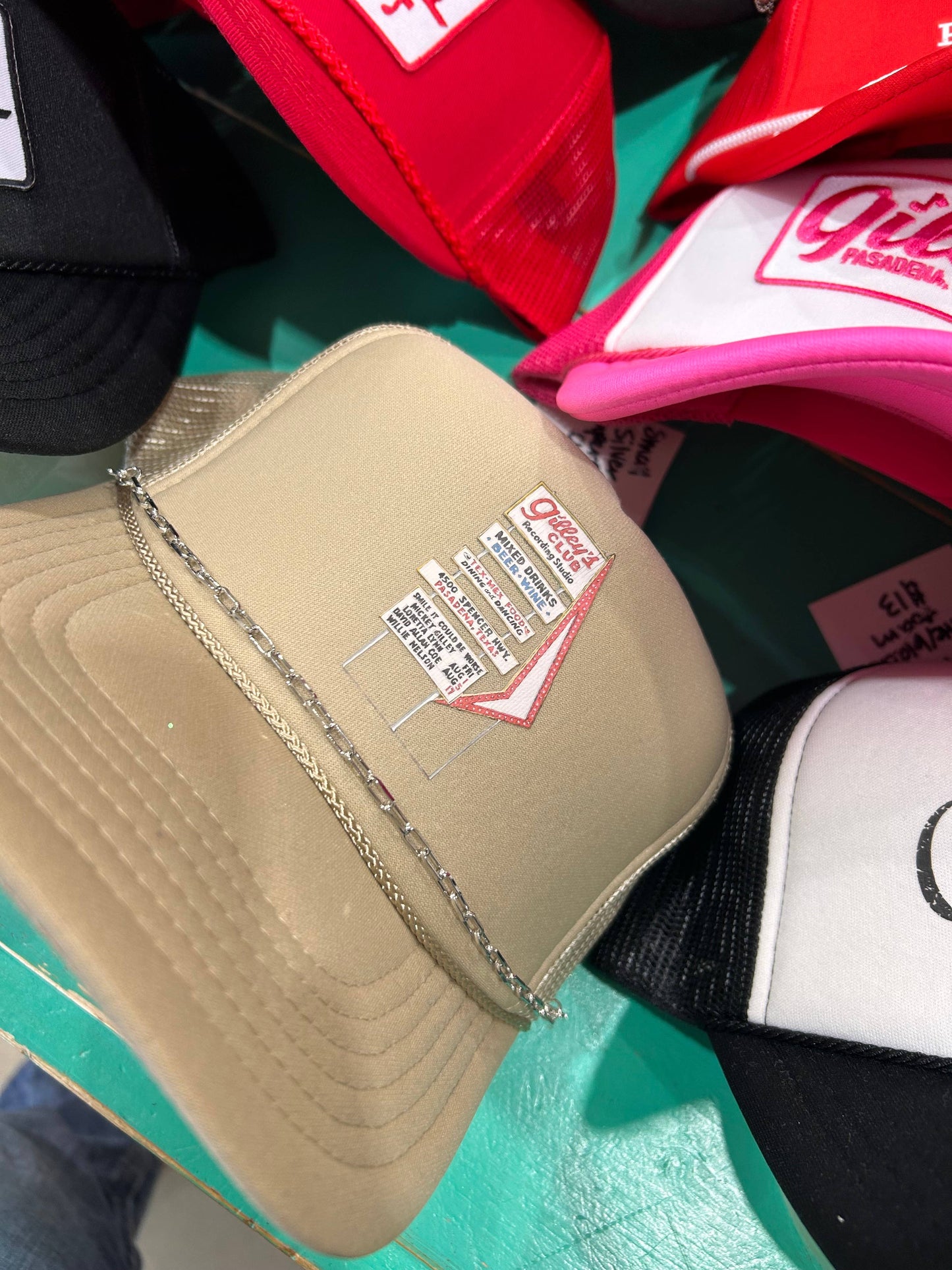 Small Paperclip Trucker Hat Chain