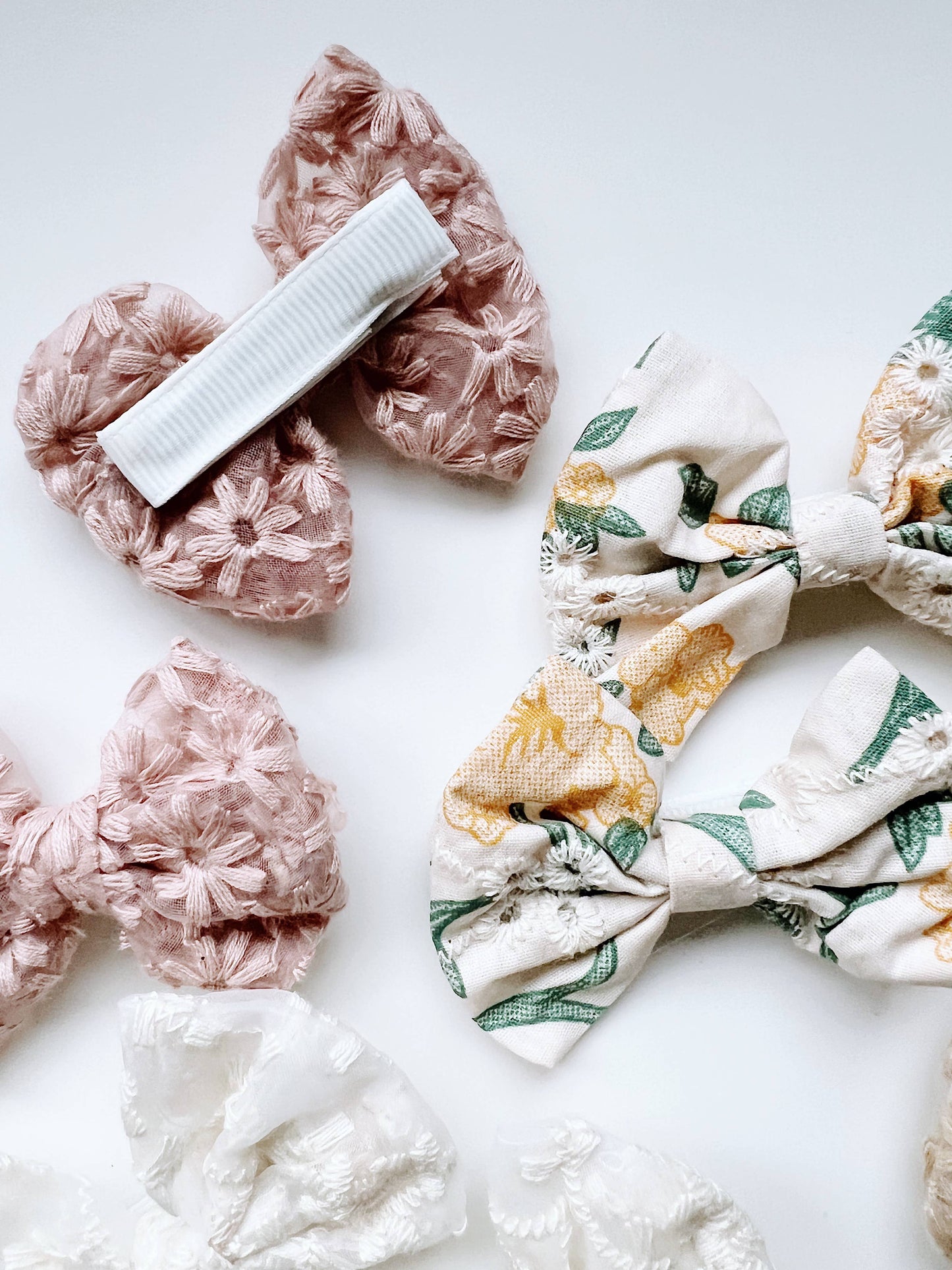 Cutie Bow Clips