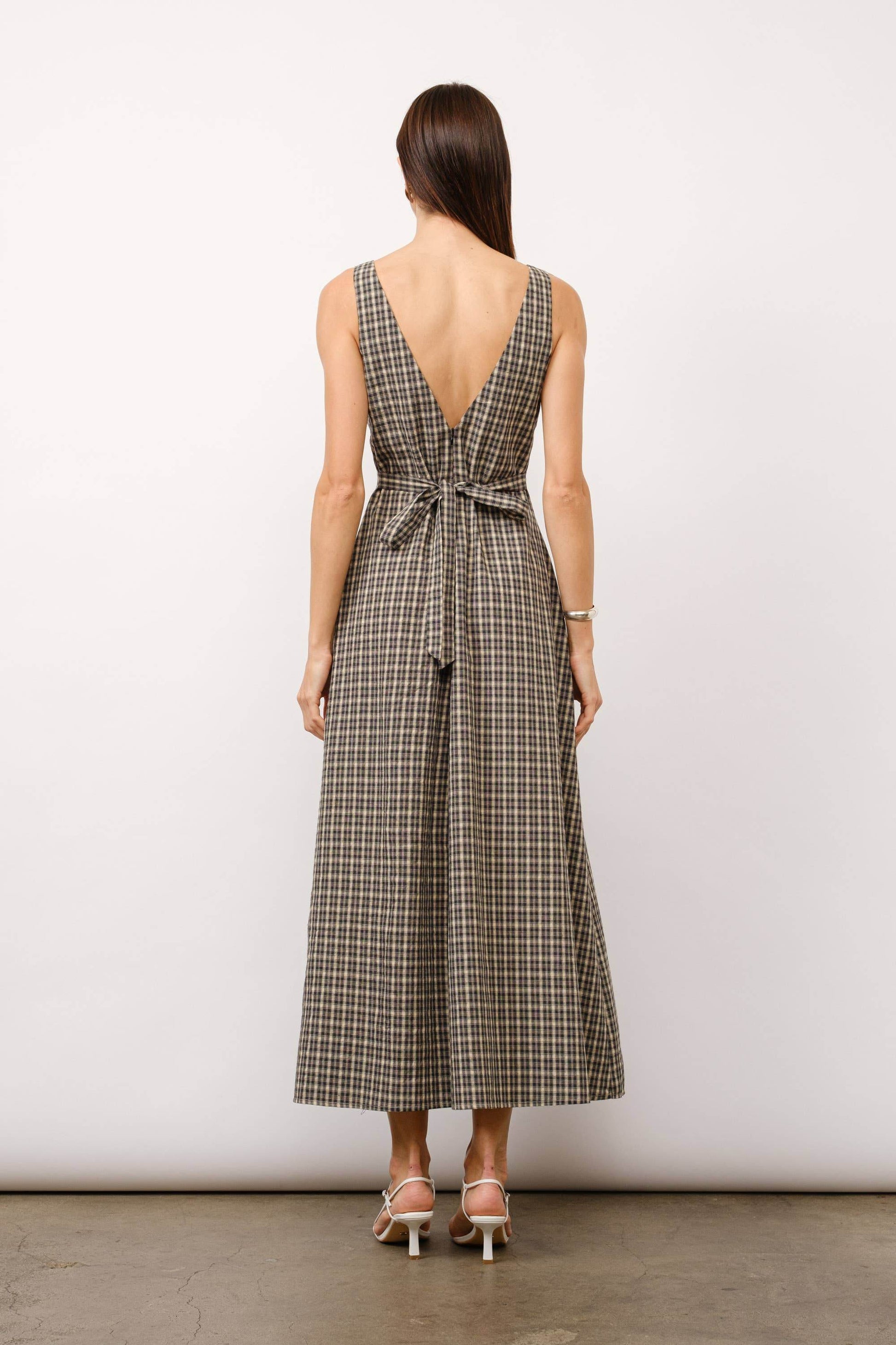 fall plaid maxi dress The Versatility of a Plaid Maxi Dress (and the story behind it!)