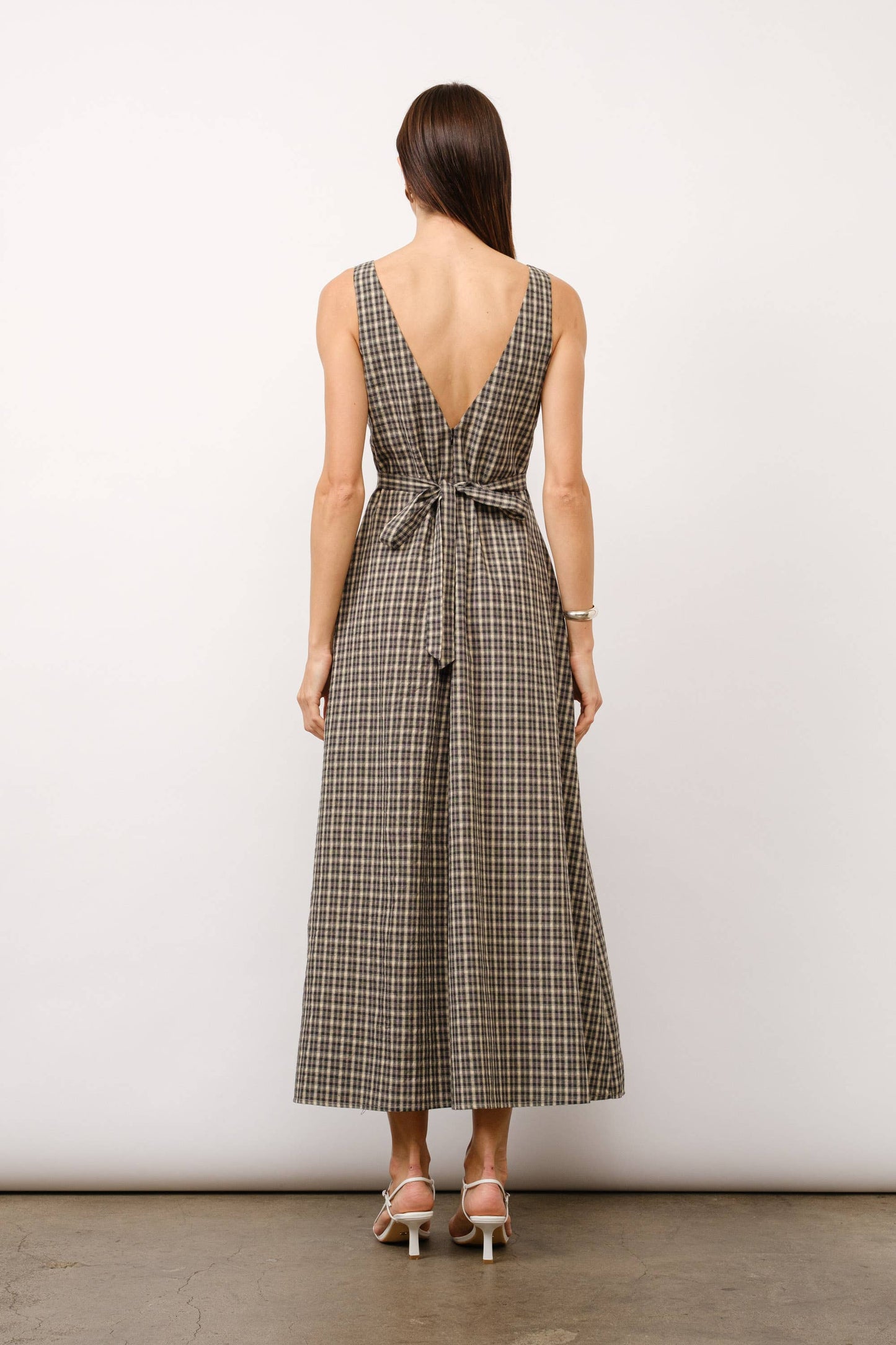 Augustine Sleeveless V-neck Godet Skirt Plaid Maxi Dress