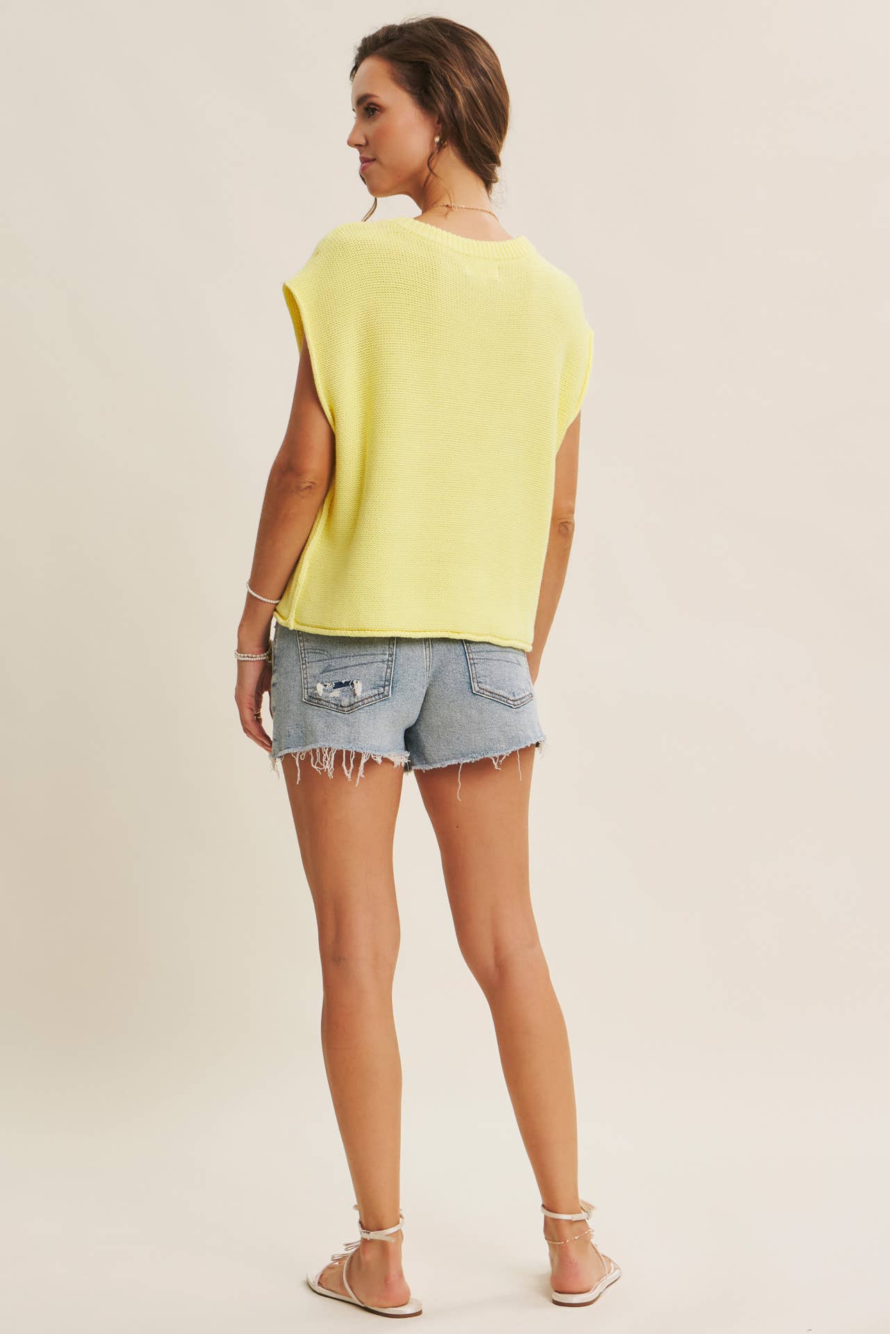 EVERYDAY EDIT RELAXED COTTON SWEATER VEST WITH EXPOSED SEAMS