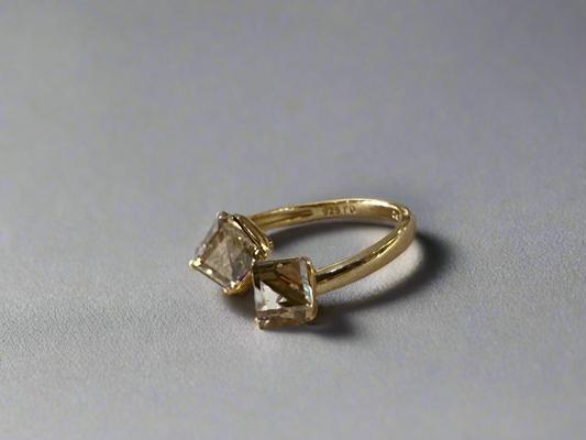 Premium Crystal and Gold Cubic Ring Size 7