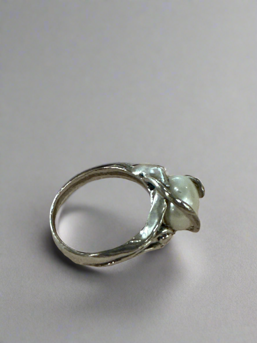 Handcrafted Pearl and Sterling Silver Ring