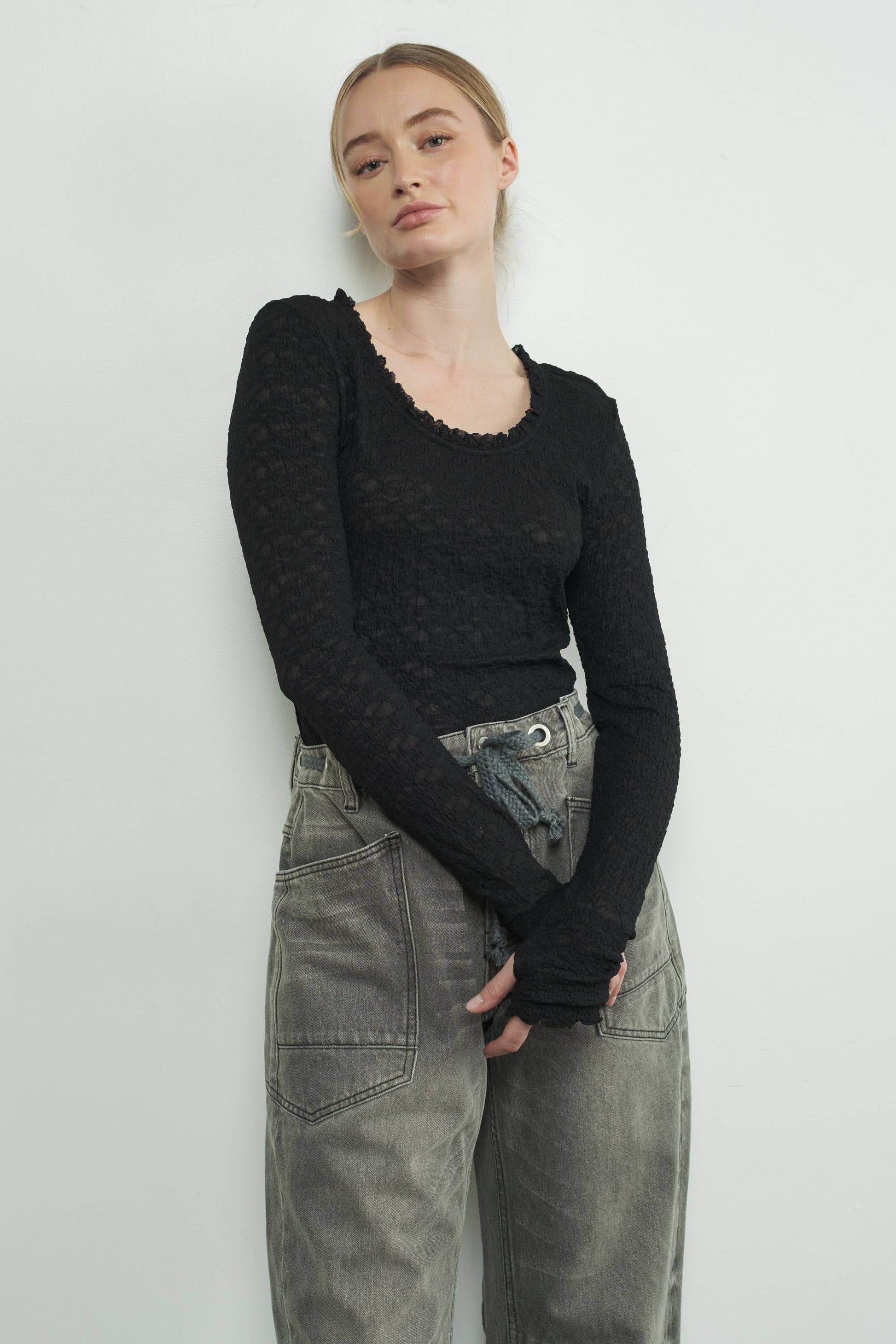 LACE TOP WITH RUFFLE ROUND NECK - SAUVAGE ZSA™