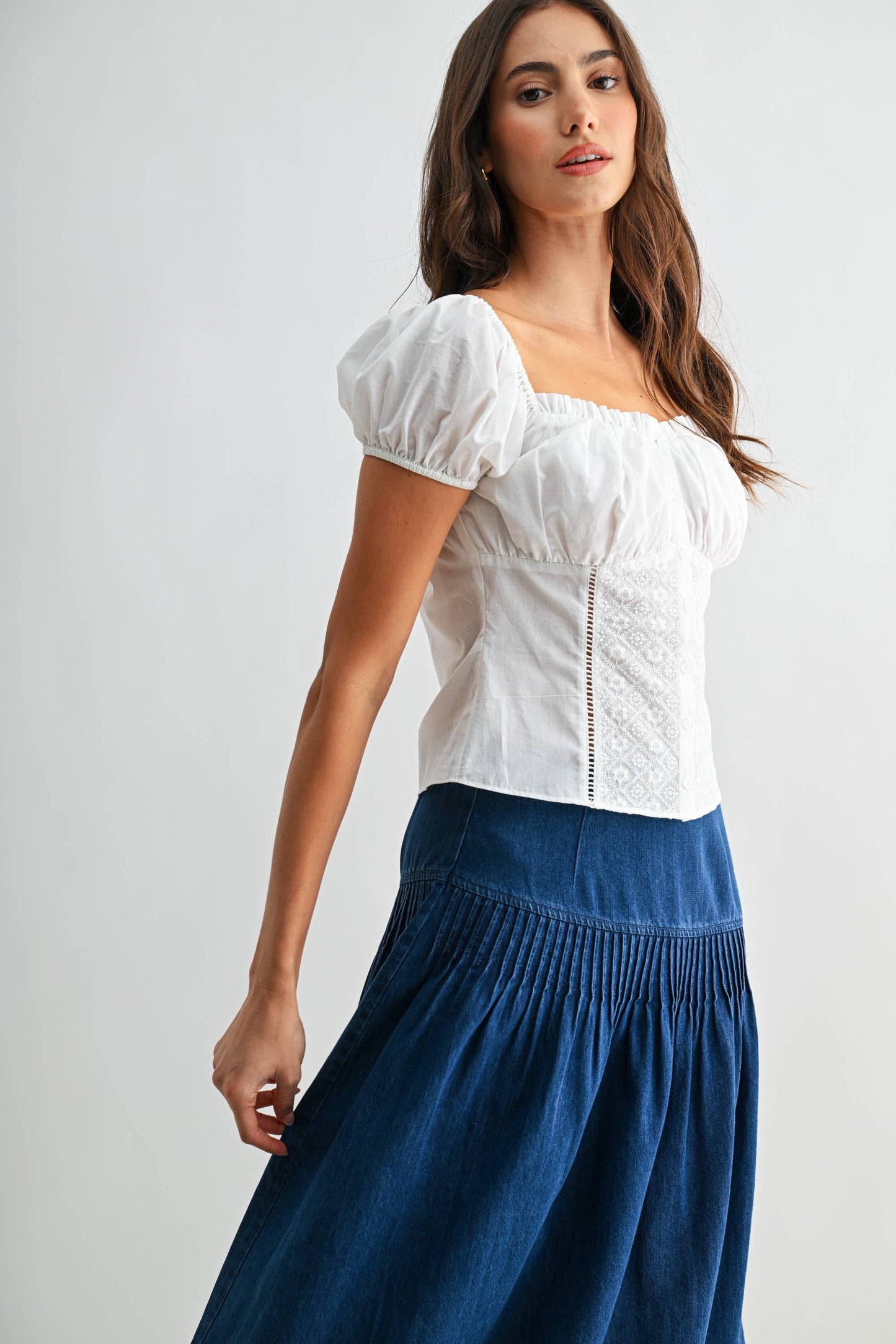 Embroidered Puff Sleeve Blouse