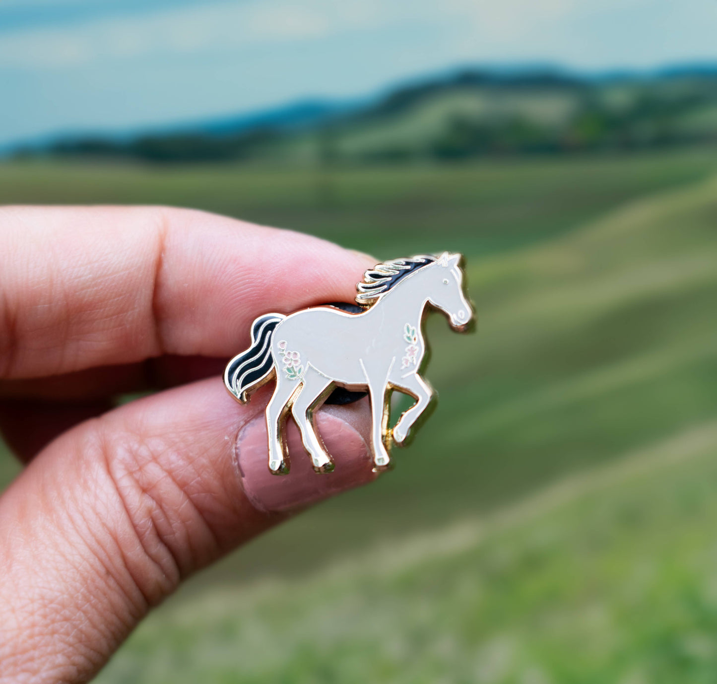 Horse Lapel & Hat Pin - Wild Horse & Equestrian Animal Gift