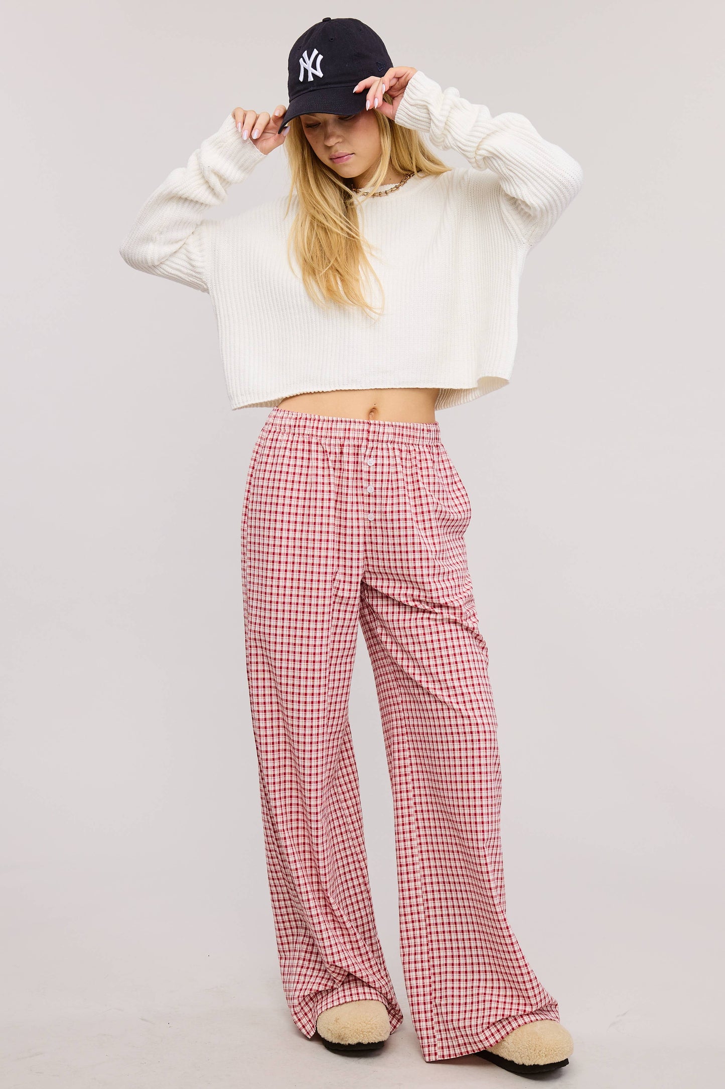 ASYMMETRICAL HEM LONG SLEEVE KNIT TOP