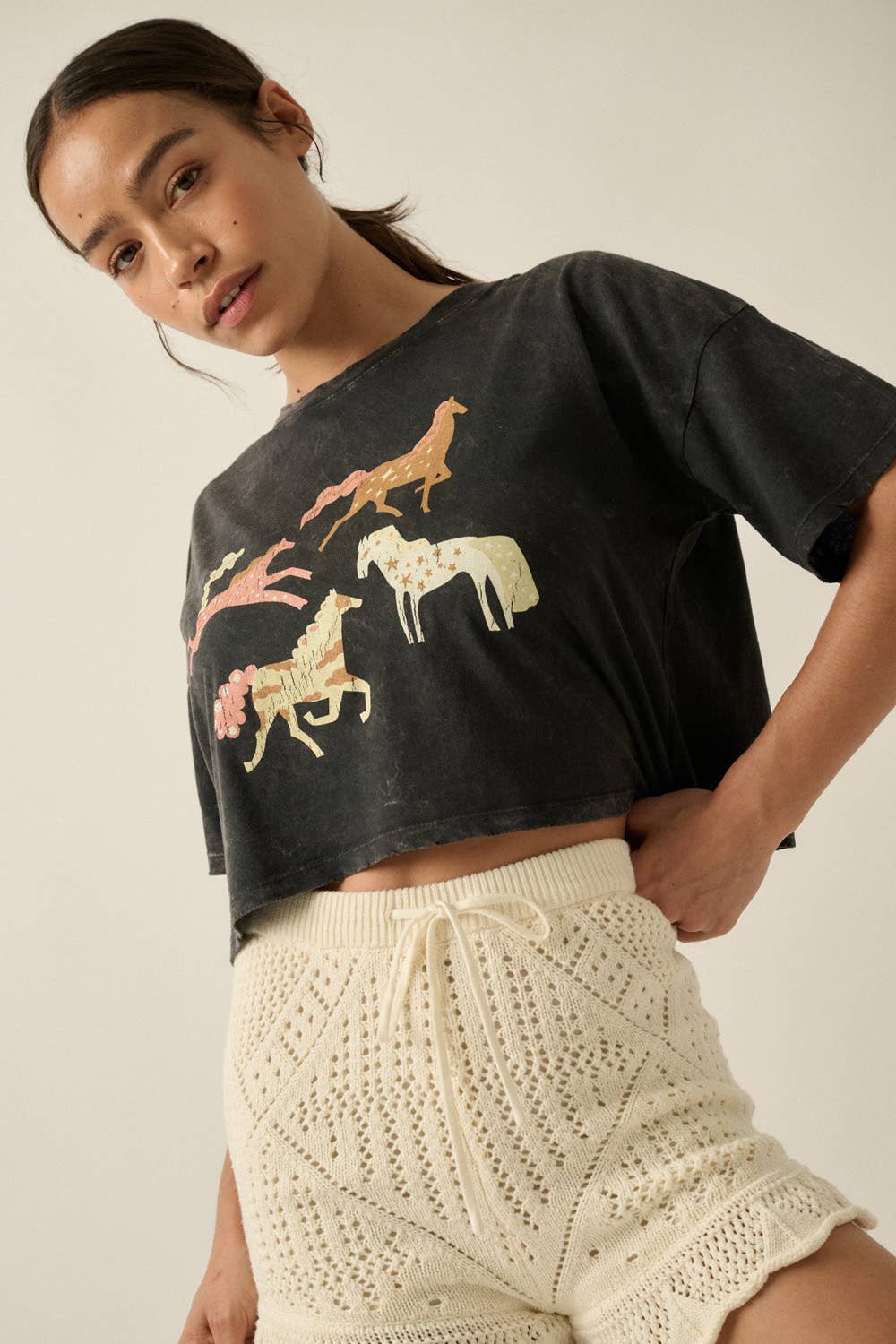 Painted Horses Vintage-Wash Cropped Graphic Tee