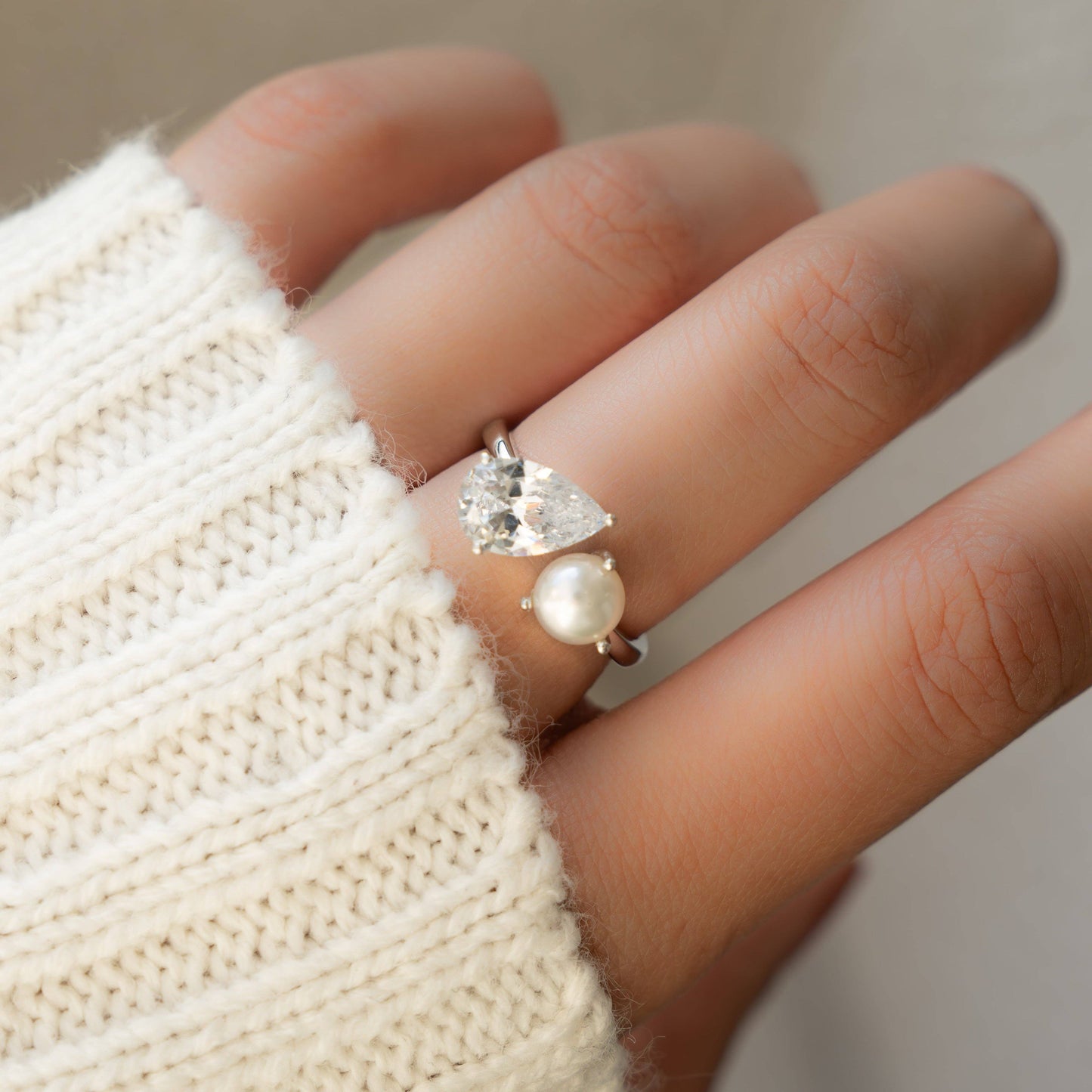 Toi et Moi FWP Pearl Ring