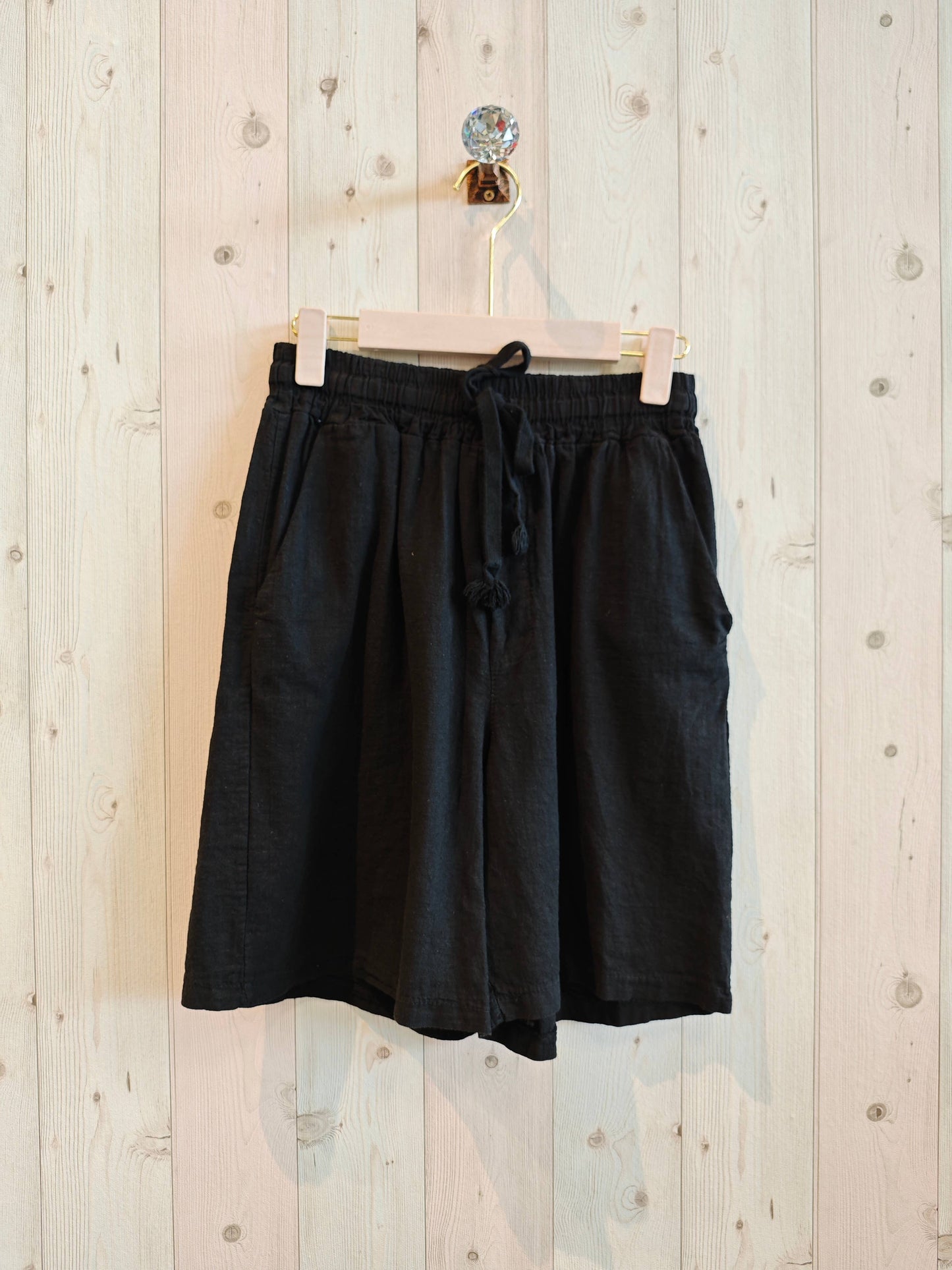 Italian Linen Drawstring Bermuda Shorts