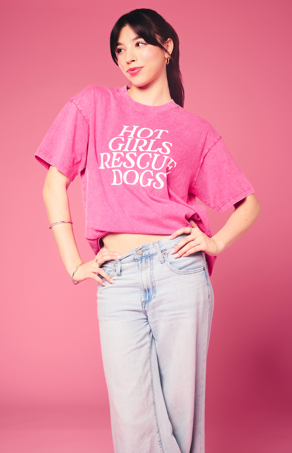 Hot Girls Rescue Dogs Cotton T-Shirt Vintage Wash