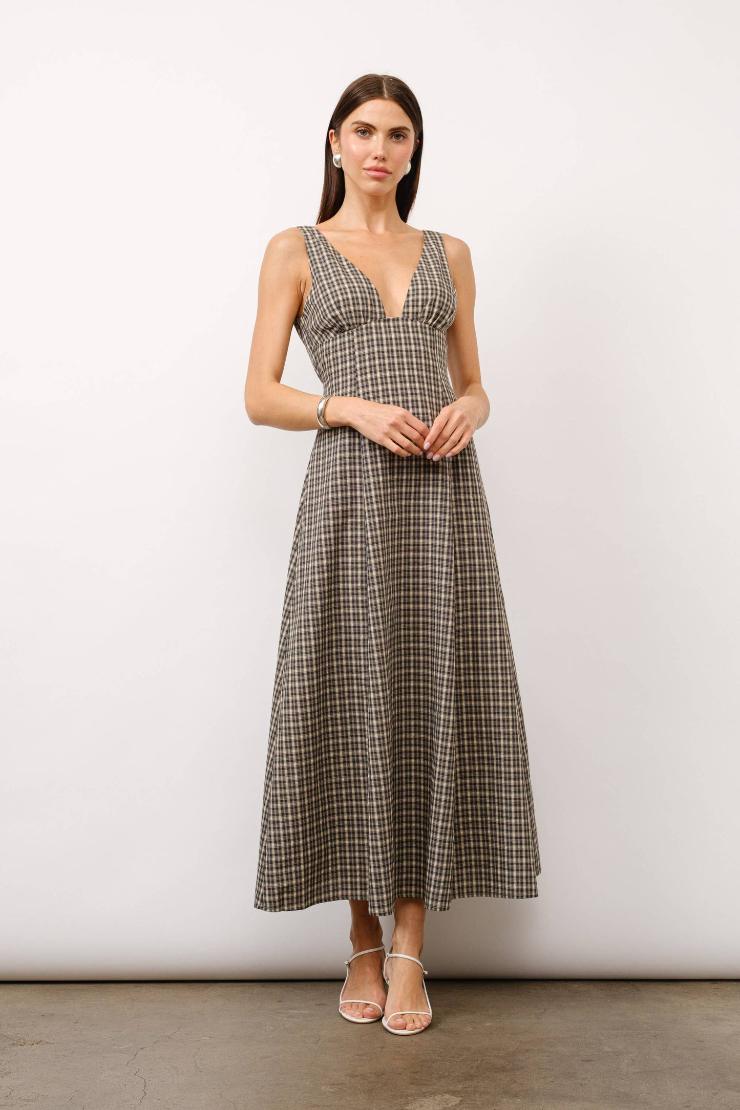 Augustine Sleeveless V-neck Godet Skirt Plaid Maxi Dress