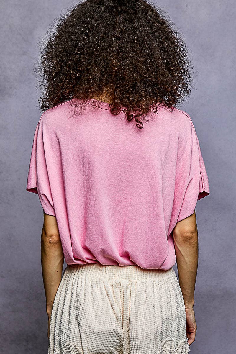 Boho Hand Dip Dye V-Neck T-shirt with Short Sleeves and Front Pocket